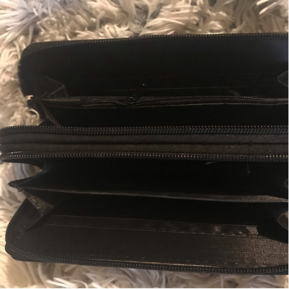 Wallet - Picture 2 of 2